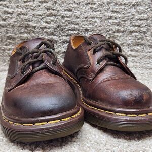 Dr. Doc Martens Boys Size 13 Vintage Brown Leather Shoes Made in England Lace Up